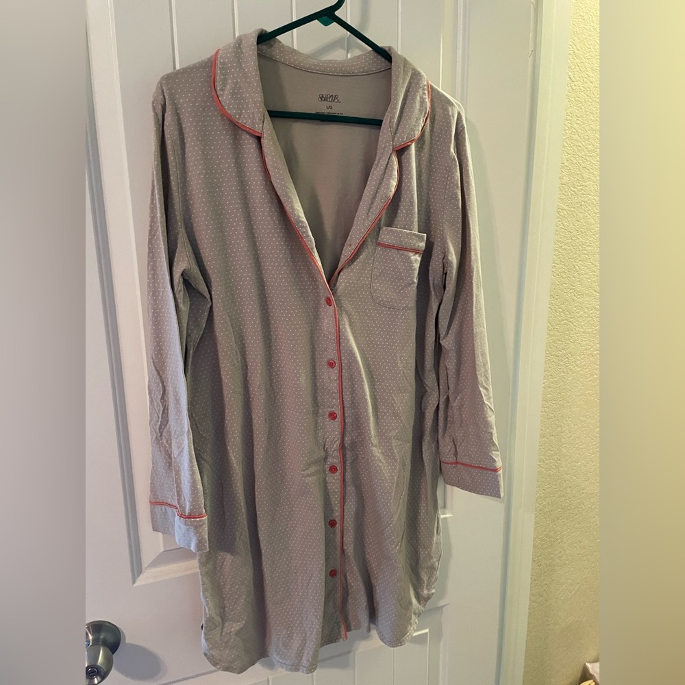 Pajama dress with long sleeves